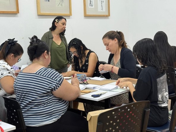 Abiertas las inscripciones para el “Seminario de Encuadernación Artesanal”, en la EMA