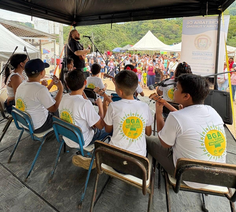 De la ruralidad a los escenarios, niños de Vijagual conquistan la música gracias a la Escuela Municipal de Artes