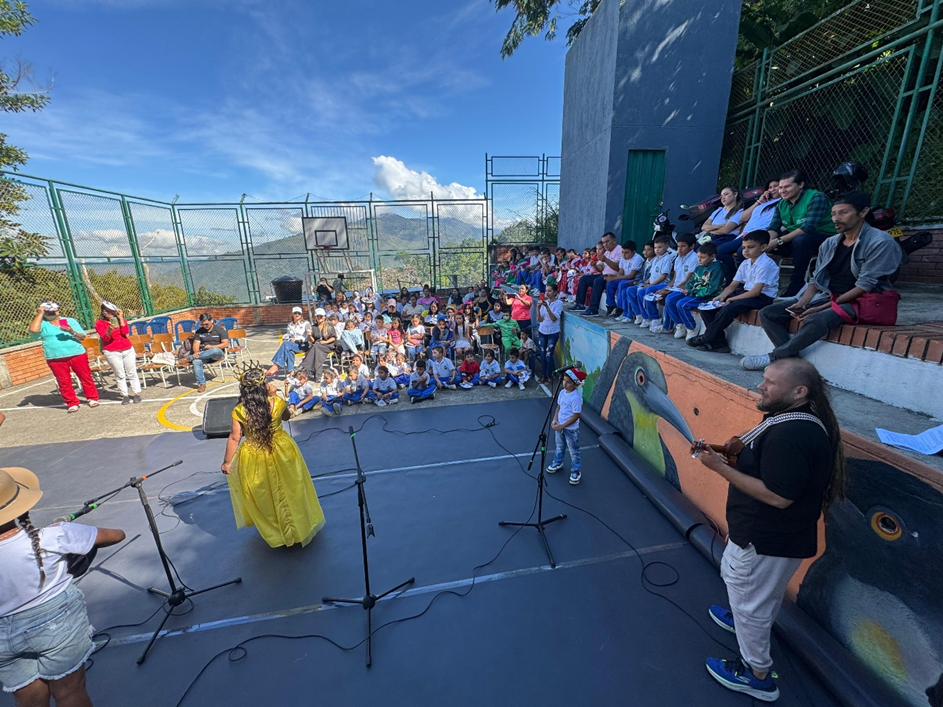 El talento está listo, la tarima también; el cierre del EMAFEST 2025 se vive así